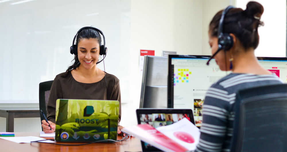 Our Agile trainers faciliting the virtual APF course.