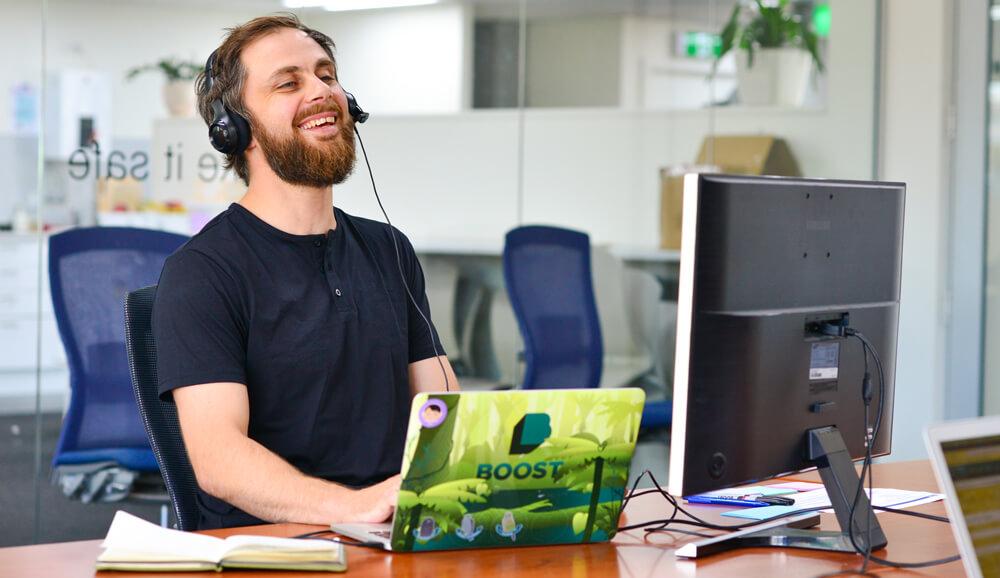 An Agile trainer at Boost faciliting the virtual APF course.